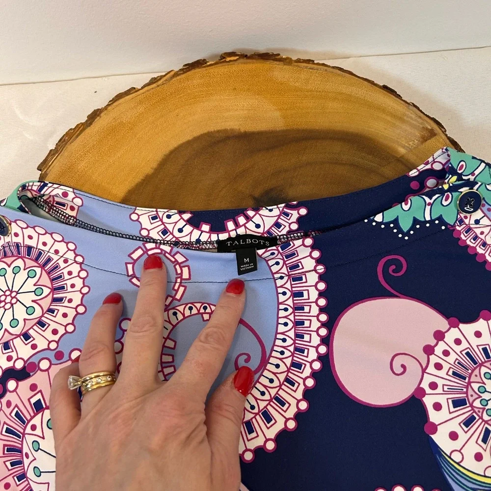 TALBOTS Jersey Shift Dress Spiral Paisley 3/4 sleeve‎ knee length Women’s Medium - Picture 7 of 10